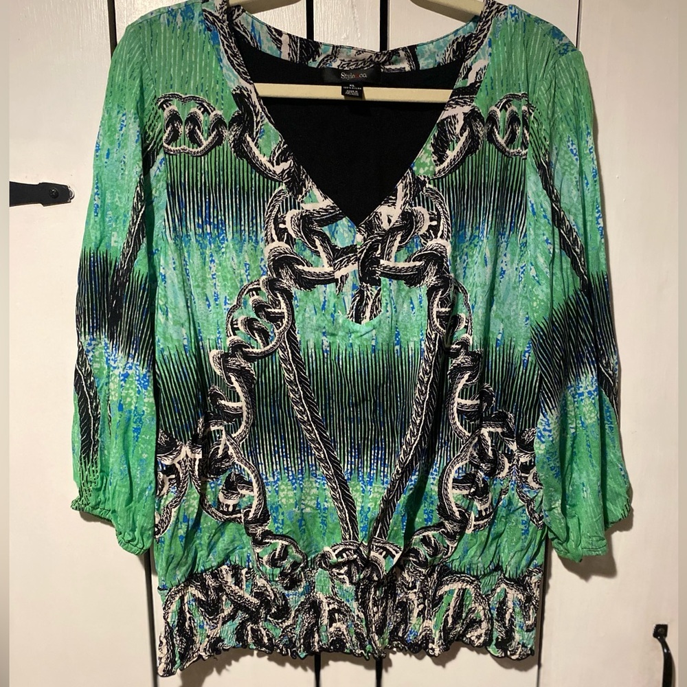Style & Co. Green and Black Chain-Print V-Neck Blouson Top